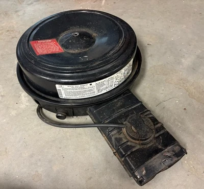 Air Cleaner Housing 5.7Liter, 350 V8; GMC, Chevrolet, Truck, Van, C10, K5, C15 - Image 1 of 4