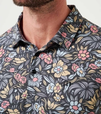 Nuevo con etiquetas Polo de golf Travis Mathew para hombre peso pluma crucero de día talla pequeña Foto 1 de 3