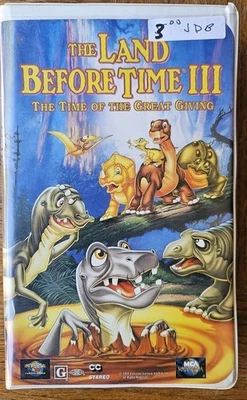 The Land Before Time III: The Time of Great Giving VHS, 1995, Clamshell Estate  - Image 1 of 4