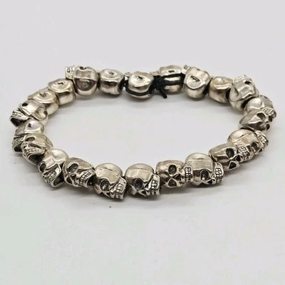 Pulsera Calavera Halloween Elastizada Tono Plata Cuentas Calavera Pesadas OSFM Talla Única Foto 1 de 4