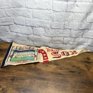 Vintage 1968 Chicago White Sox Pennant Baseball W/ Team Picture  - Picture 1 of 8