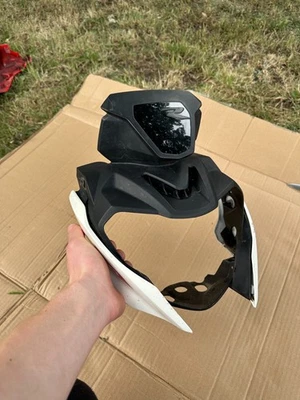 Крышка капота передней фары BMW G310R / G310GS 2017–2024 ♻️ от оригинального производителя 46638405389 — мотоциклетная - Изображение 1 из 4