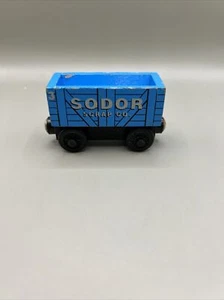 Thomas & Friends Wooden Railway Tank Engine Train - Sodor Scrap Co. Car Blue - Picture 1 of 3