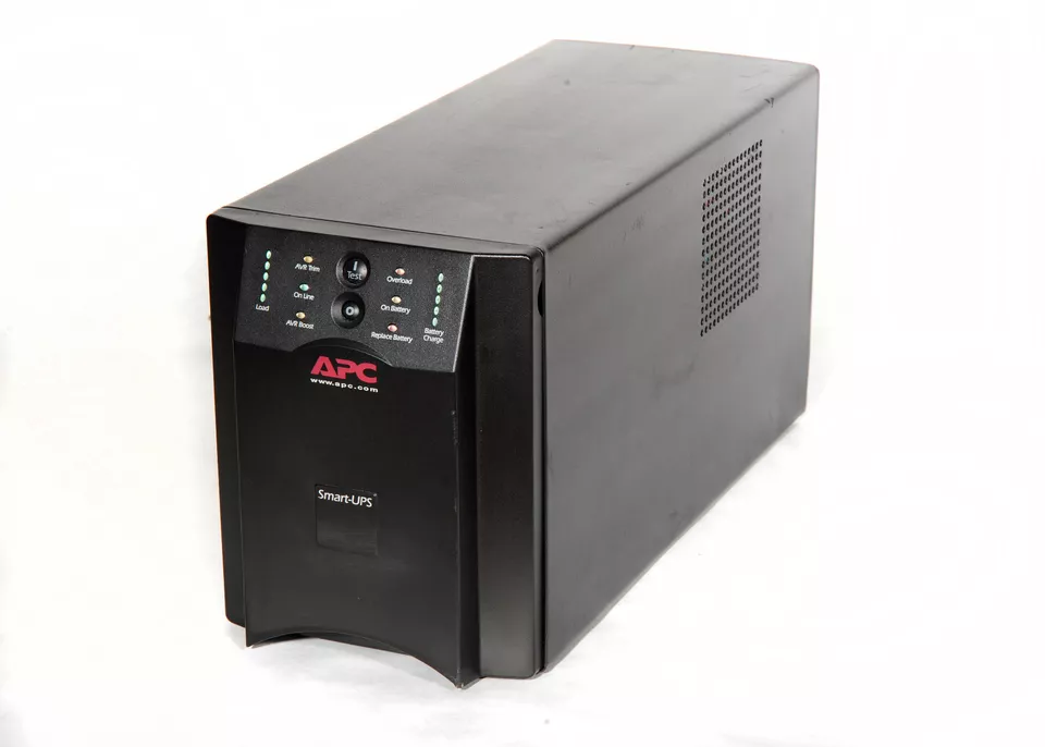 APC SMARTUPS 1000VA 120V UPS SUA1000 NEW BATTERIES 1YR WARRANTY - Image 1 of 1