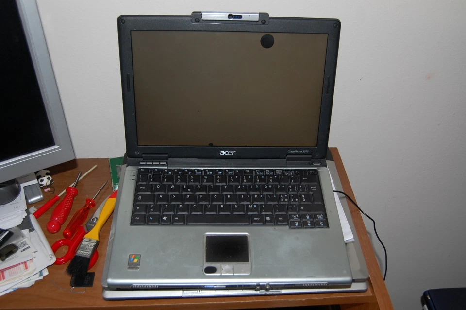 Acer Travelmate 3010 - Immagine 1 di 1