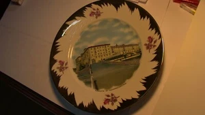 Sammelteller - 1 x Porzellan un 1 x Kunststoff aus Italien - Bild 1 von 4