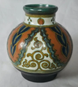 GORGEOUS GOUDA ART POTTERY COLLIER SERIES ART DECO VASE - Picture 1 of 8