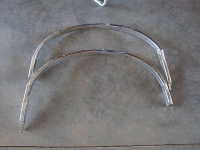 1965 OLDSMOBILE JET STAR 1 / DYNAMIC 88 FRONT WHEEL OPENING MOLDINGS - Image 1 of 4