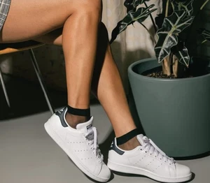 Adidas Stan Smith Women’s Size 8.5 Casual Shoe White Navy Retro Sneaker Trainer - Picture 1 of 9