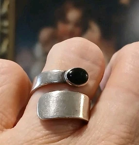 Vintage Silpada MCM Modernist Ring Sterling Silver Black Onyx Bypass Adjustable - Picture 1 of 6