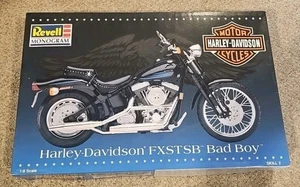 Revell Model Kit, SnapTite Harley-Davidson Bad Boy, #7305 1:8 Scale Skill 2 1996 - Picture 1 of 5