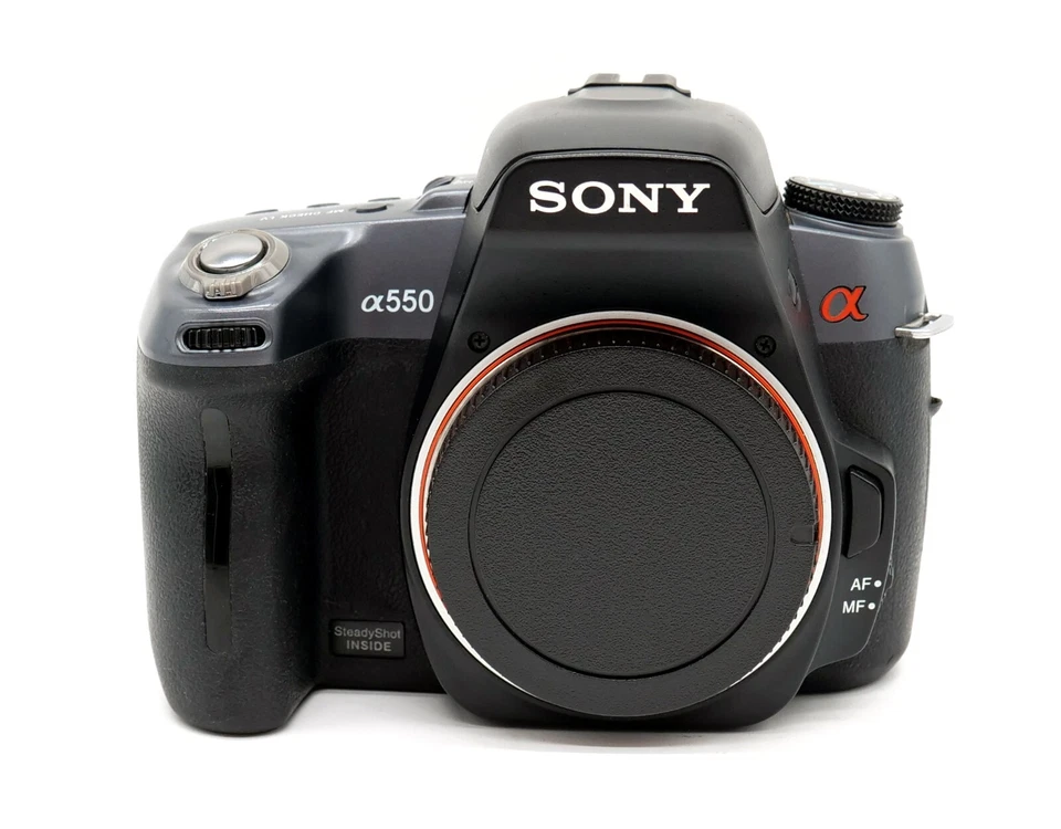 Sony Alpha A550 DSLR-Digitalkamera, 14.2 MP, CMOS, shutter count 22115 Live View - Bild 1 von 4