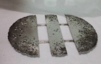 Vtg Silver Plated Expandable Metal Filigree Etched Trivet for Oven Dish Hot Pot - Image 1 of 4