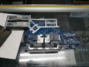 Placa madre a1224 apple/mac con procesador central 2 4 gb ram con extras envío gratuito - Imagen 1 de 13