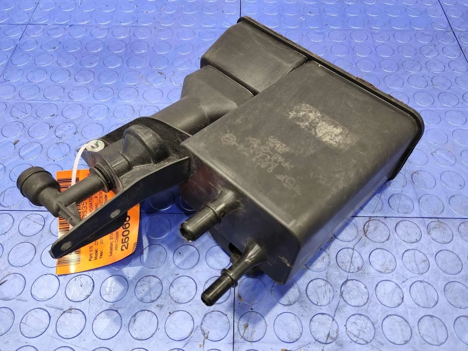 11-16 Mini Cooper Countryman R60 vasilha de vapor de combustível carregador fabricante de equipamento original 16119807105 - Imagem 1 de 4