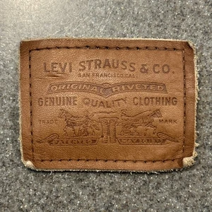 Vintage Levi’s Strauss And Company Leather Logo Sew On Patch 2 X 2 1/2” - Picture 1 of 4