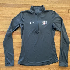Oklahoma City Thunder Pullover Mujer XS Nike Dri-FIT NBA Entrenamiento Top Manga Larga - Imagen 1 de 9