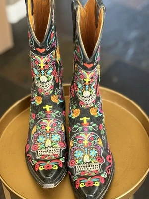 Women’s Old Gringo Sugar Skull Boots - Image 1 of 4