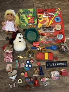 Junk Drawer Lot Trinkets Collectible Vintage/Modern Bric-a-brac Wholesale H1/2 - Picture 1 of 10
