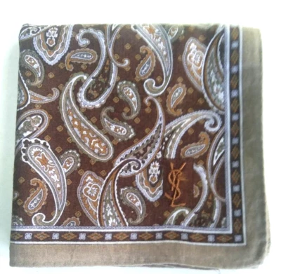 HANDKERCHIEF VINTAGE CLASSIC PATTERNED COTTON 18" - Image 1 of 2