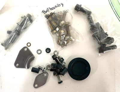 Lote de piezas diversas de un motor Kubota V1505 2020 para minicargadora Vermeer Foto 1 de 4