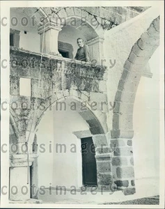 1967 ABC News Correspondent Bob Young at Monastery Isle of Patmos Press Photo - Picture 1 of 2