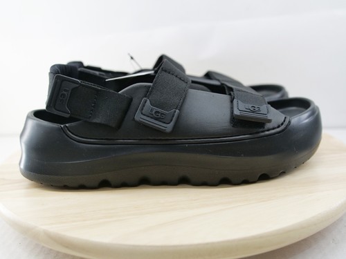 Sandali acqua UGG neri Stratus plateau cinturino 1153078 neri uomo taglia 9 nuovi con etichette