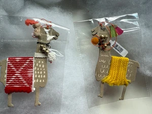 Crate and Barrel Alpaca LLAMA ORNAMENT- NEW- NWOT Super Cute! SET of 2 - Picture 1 of 4