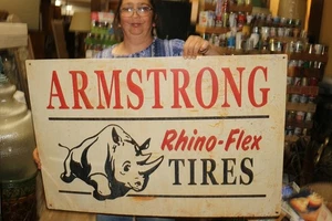 Letrero de metal grande vintage Armstrong Rhino-Flex neumáticos Chevrolet Ford gasolina 36" - Imagen 1 de 3