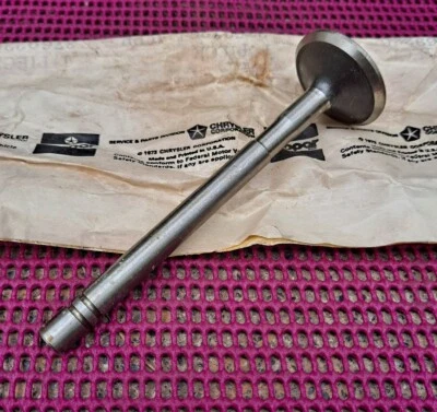 1974 - 1988 道奇卡车 Van Ramcharger 318 NOS MoPar 发动机出口阀门 — 第 1/2 张图片