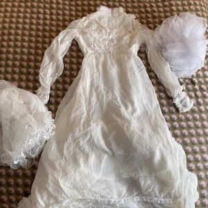 Vestido de novia vintage años 70 blanco roto cuello alto Reino Unido 4-6 con tren y velo - Imagen 1 de 21