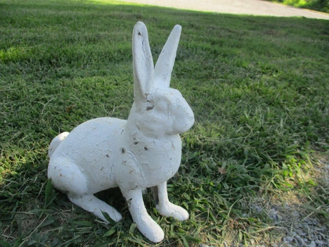 FABULOUS ANTIQUE KRAMER BROS DAYTON HOLLOW CAST IRON GARDEN RABBIT BUNNY Cover