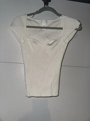 H&M Women’s White Knit Top - Image 1 of 4
