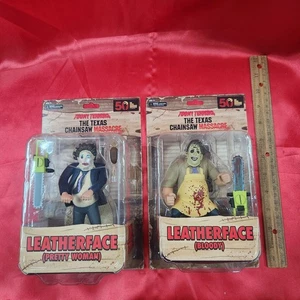 NECA Toony Terrors The Texas Chainsaw Massacre Leatherface Bloody & Pretty Woman - Picture 1 of 7
