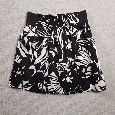 Byer California IZ Black Floral Skirt Stretch Size Medium  - Image 1 of 4