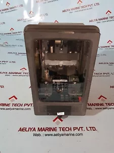 WESTINGHOUSE 1875594 CR9-B411AA12 Directional Overcurrent Relay 120V 60Hz - Picture 1 of 6