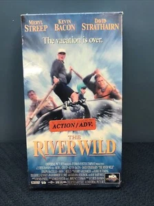 The River Wild (VHS, 1995) Meryl Streep, Kevin Bacon, David Strathairn - Picture 1 of 2