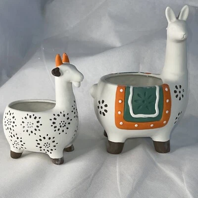 Maison & White Cerámica Animal Suculenta Macetas Llama & Cabra Cerámica Áspera Foto 1 de 4