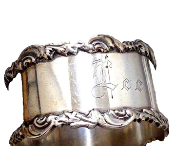 ANILLO SERVILLETA ANTIGUO ESTAMPADO 925 17 PLATA ESTERLINA MONOGRAMA GÓTICO LEE Foto 1 de 4