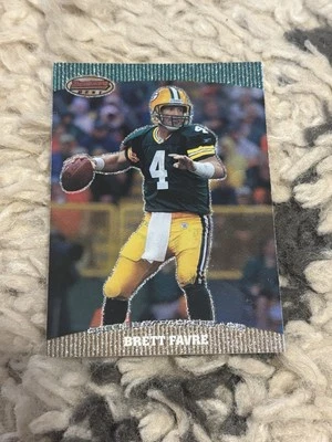 2004 Topps Bowman Chrome Refractor  Brett Favre #1 HOF - Image 1 of 2