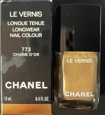 CHANEL LE VERNIS ESMALTE PROTECTOR DE COLOR DE UÑAS DE LARGA DURACIÓN 773 CHAÎNE D'OR Foto 1 de 2