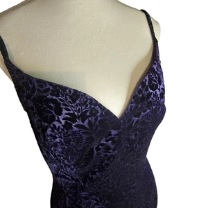 Niteline Y2K Romantische Samt Ausbrenner Deep Purple Floral Design Perlen Träger 6 - Bild 1 von 12