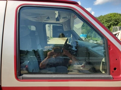 Ford E150 1992-1996 puerta delantera derecha vidrio/ventana (tinte AS2) Foto 1 de 4