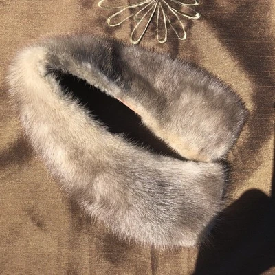 Винтажный норковый воротник крюк застежка желтовато-коричневый одиночный - Изображение 1 из 3