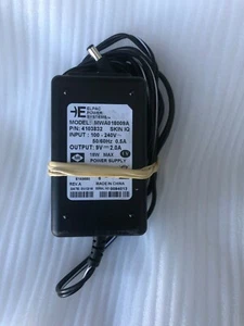 Elpac Power Systems MWA018009A Netzteil - Bild 1 von 4