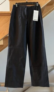 NWT Lululemon Utilitech Relaxed-Fit Mid-Rise Trouser Pant ~ Sz 2 ~ Black - Picture 1 of 11