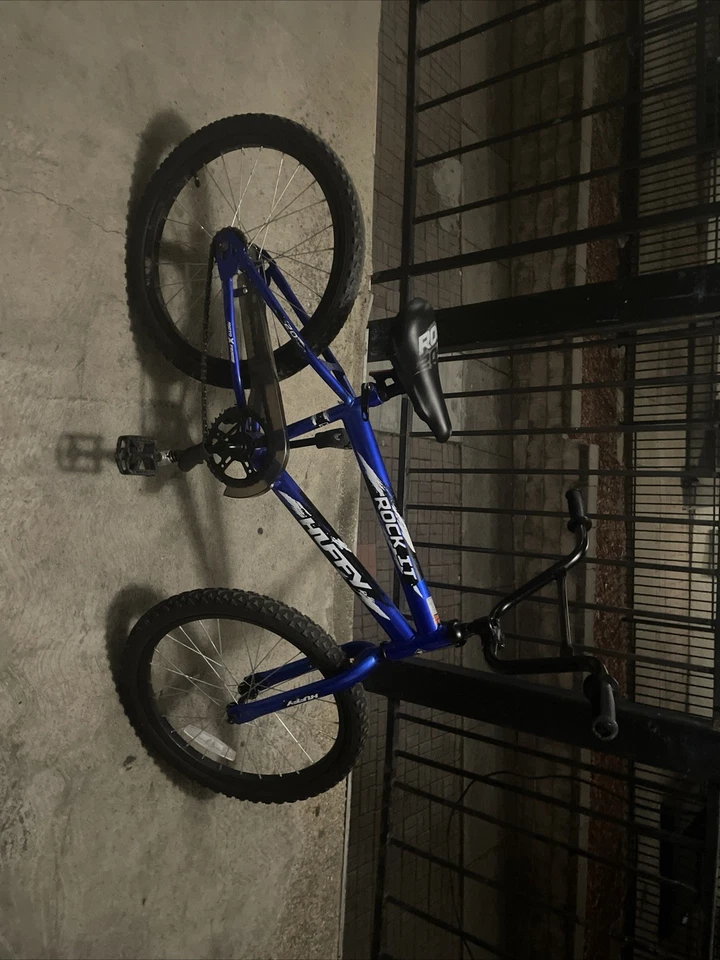 Huffy Rock It 20 inch Kids Bike - Royal Blue (50509) - Image 1 of 1