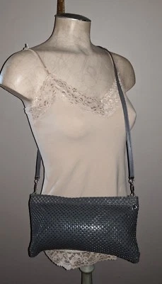 VINTAGE WHITING & DAVIS METAL GRAY MESH HANDBAG BAG evening SHOULDER Holiday  - Image 1 of 4