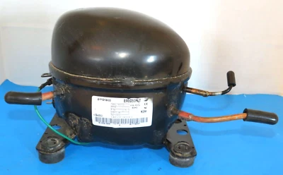 Geladeira GE GTS21FGKBWW: Compressor Embraco EM3D50HL (WR87X27419) (P8273) - Imagem 1 de 4