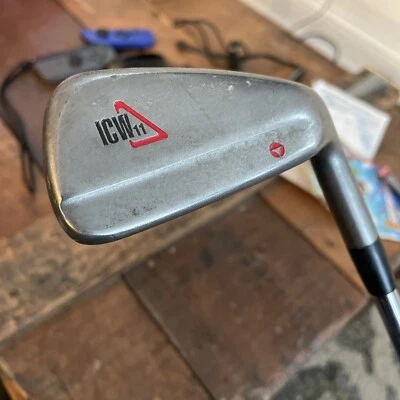 Taylormade ICW11 Single 8 hierro acero regular diestro 36,5” Foto 1 de 4